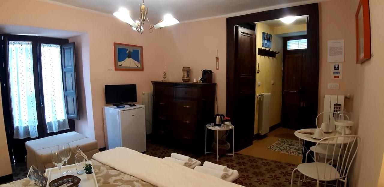 La Casa Del Pittore Di Petralia Petralia Soprana Extérieur photo